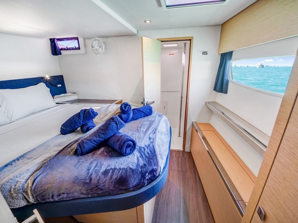Large double cabin 2